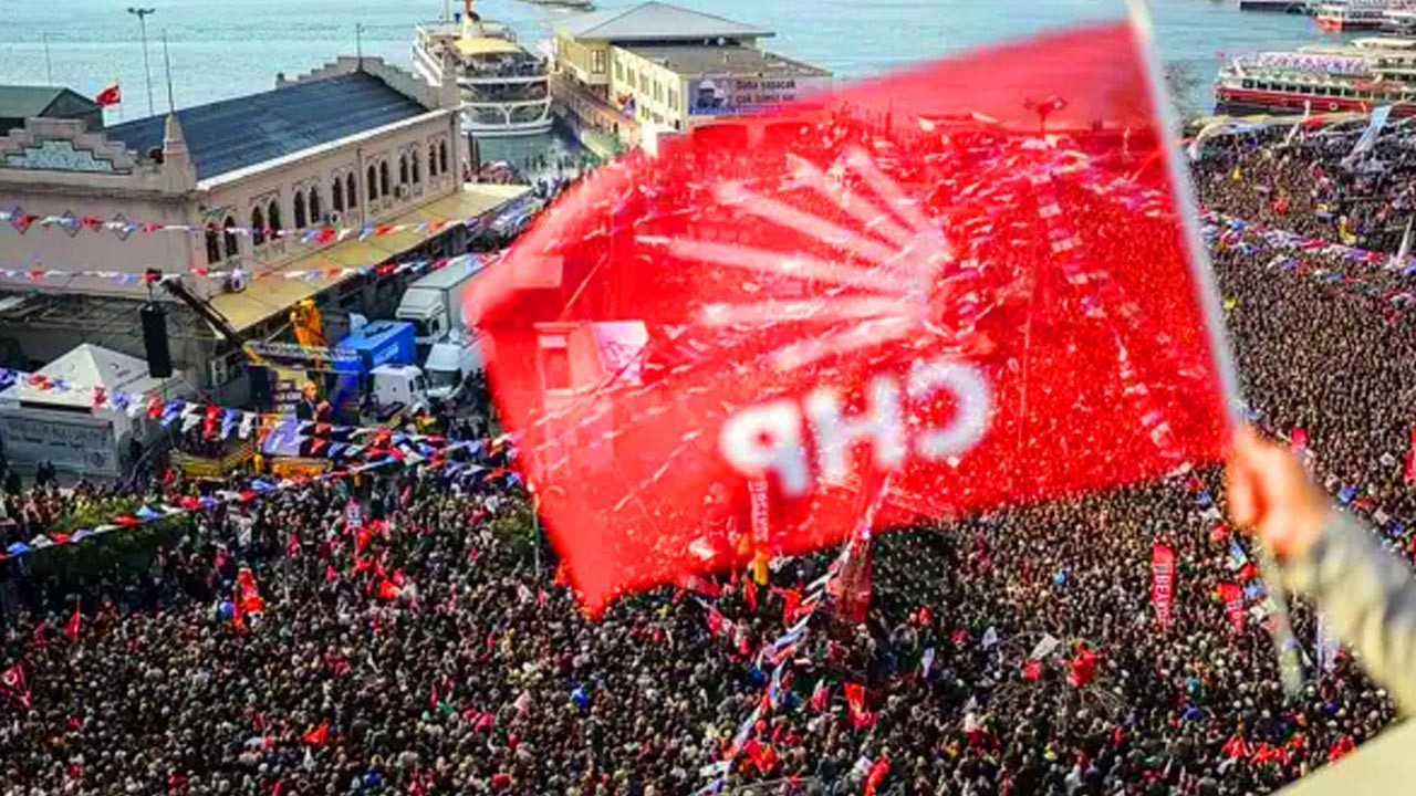 CHP’den İktidara ‘Toplu Sözleşme’ Tepkisi: ‘Bakanın Siyasi Takvimine Kurban Edildi’