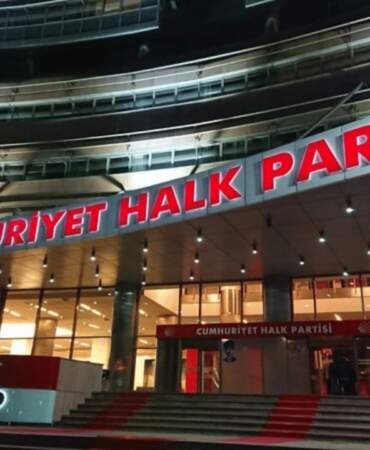 CHP’den İzmir’deki Operasyona Peş Peşe Tepkiler