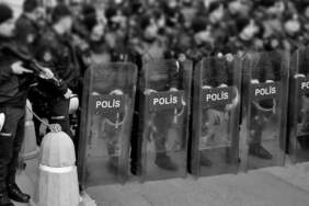 CHP’li Belediyelere Operasyona Tepkiler Çığ Gibi Büyüyor: ‘Patron Çıldırdı’, ‘Cuntanıza Teslim Olmuyoruz’