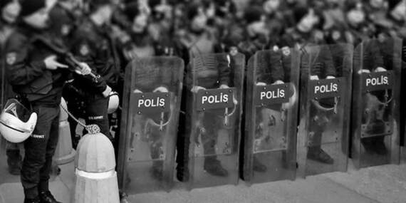 CHP’li Belediyelere Operasyona Tepkiler Çığ Gibi Büyüyor: ‘Patron Çıldırdı’, ‘Cuntanıza Teslim Olmuyoruz’