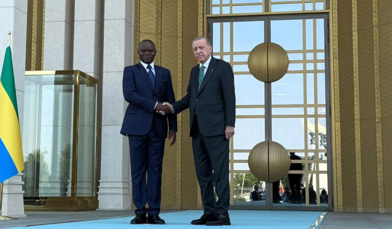 Cumhurbaşkanı Erdoğan, Gabon Cumhurbaşkanı Nguema’yı Resmi Törenle Karşıladı