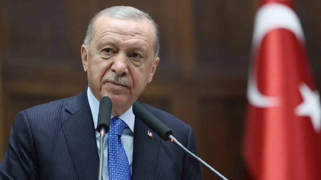 Cumhurbaşkanı Erdoğan ve Milletvekillerinin Yeni Zamlı Maaşı Belli Oldu: İşte Güncel Maaşları