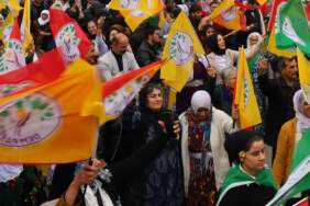 DEM Parti’den Kritik ‘Süreç’ Hamlesi: İsim ve Logo Değişecek mi?