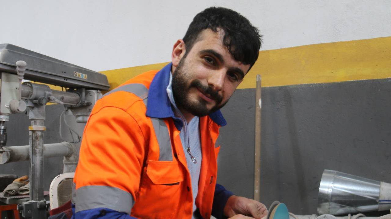 Dizide Gördü Mesleği Oldu: Türkiye’de Sadece O Yapıyor, Tanesini 35 Bin TL’ye Satıyor