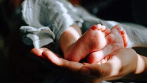 Doğar Doğmaz Sokağa Terk Edilmişti… 5 Aylık Bebekten Kahreden Haber