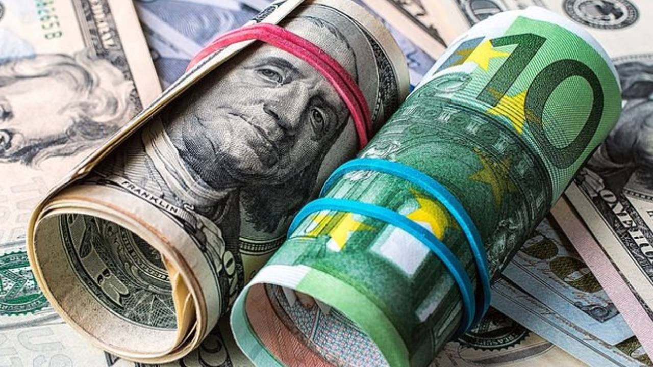 Dolar ve Euro’da Yön Arayışı Sürüyor! Piyasalar Tetikte