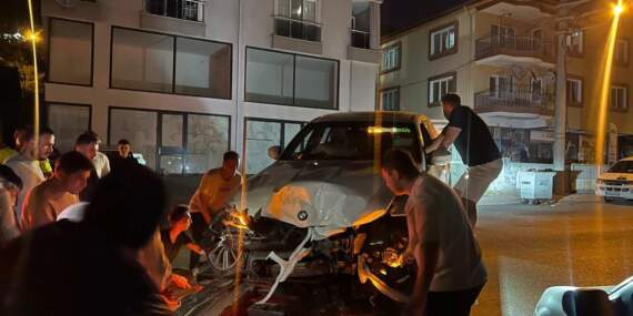Drift Denemesi Hüsranla Bitti, Hem Kaza Yaptı Hem Ceza Yedi