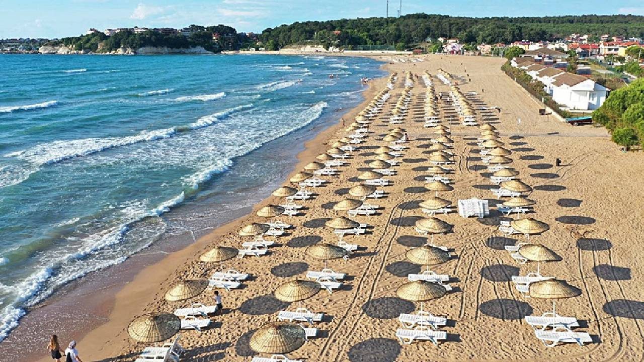 Dünyanın En Temiz ve Berrak Sularına Sahip 20 Plaj Açıklandı: Kum Taneleri Bile Görünüyor