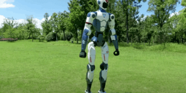 Dünyanın En Uygun Fiyatlı İnsansı Robotu Tanıtıldı: Fiyatı Ne Kadar?