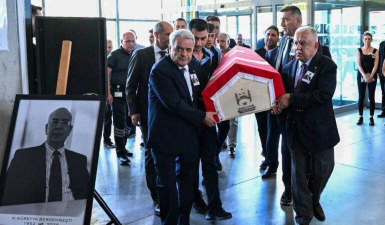 Efsane TCMB Başkanı Süreyya Serdengeçti’ye Son Veda