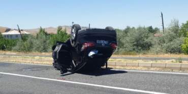 Elazığ’da Korkunç Kaza: Otomobil Takla Attı