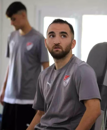 Erkan Eyibil’in Antrenmandaki İkonik Golu Beğeni Yağmuruna Tutuldu