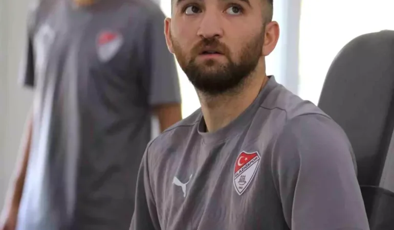 Erkan Eyibil’in Antrenmandaki İkonik Golu Beğeni Yağmuruna Tutuldu