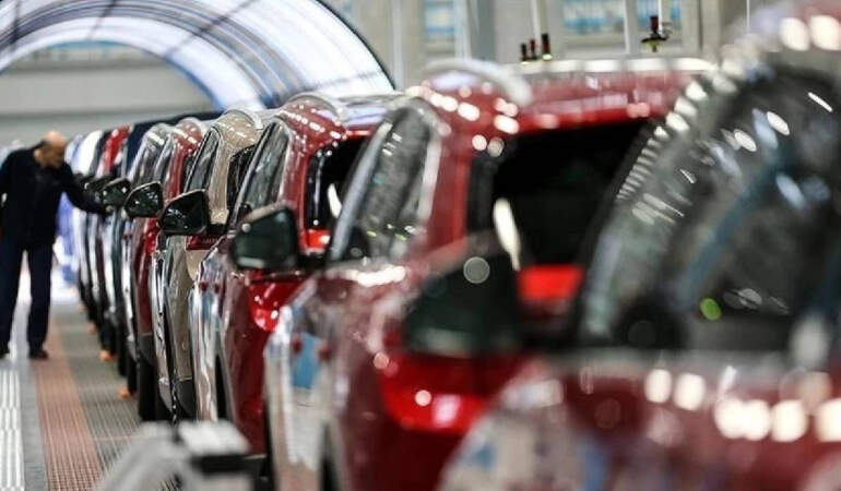 En Hızlı Değer Kaybeden Araçlar Belli Oldu: Değerleri Yüzde 65 Düştü! Bu Modeli Alan Sürücü Zarar Etti