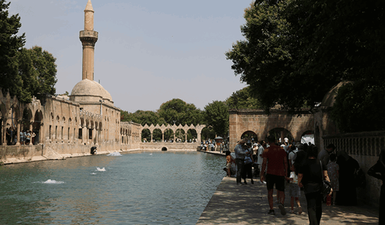 Gaziantep ve Şanlıurfa’yı Sıcak Hava Vurdu