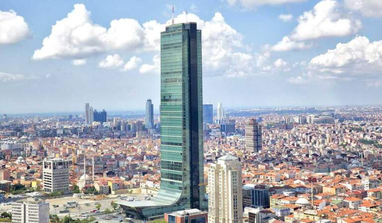Halkbank Genel Müdürü, Vahit’in Kiler’ini Dolar Doldurdu! Yarı Fiyatına Satış Meclis Gündeminde