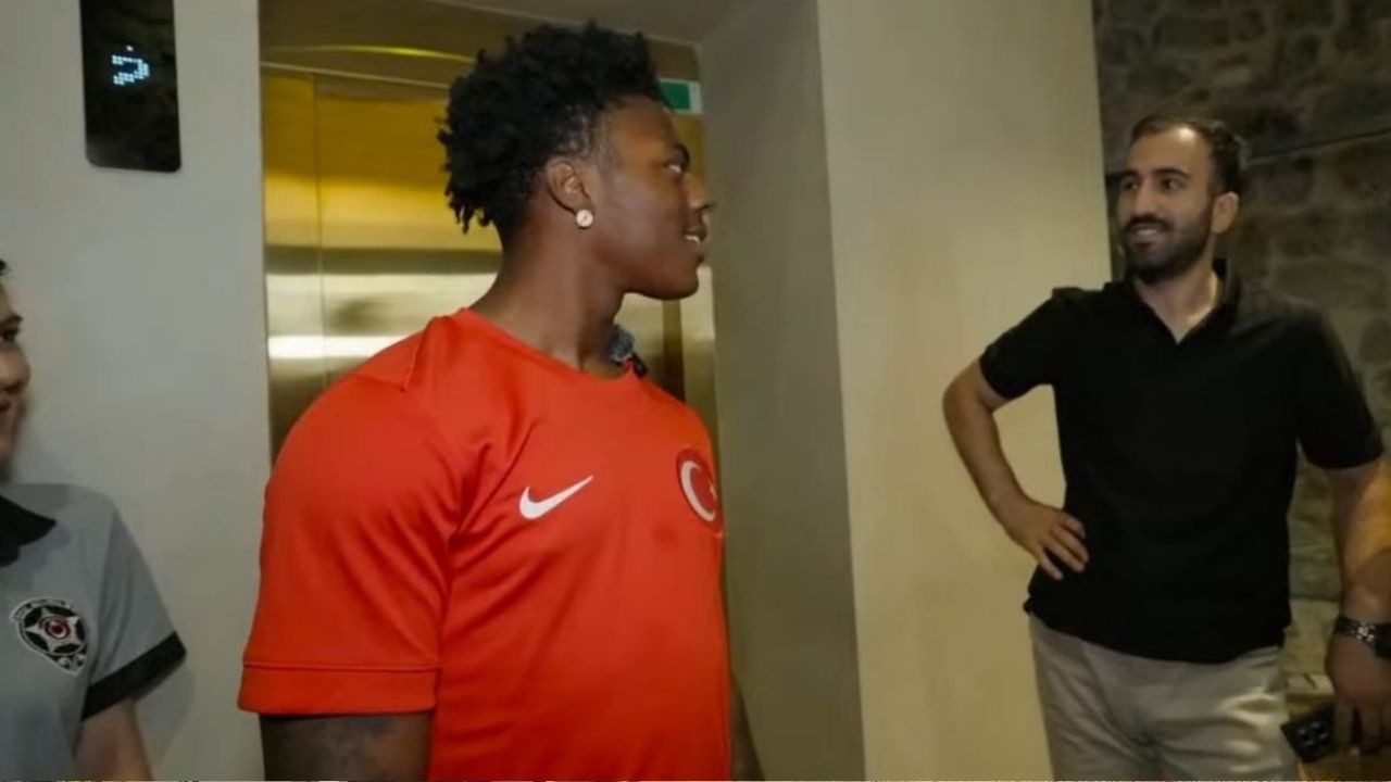 IShowSpeed, İngilizce Bilen Görevli Aramıştı: Galata Kulesi’ndeki O Görüntülere Flaş Yanıt