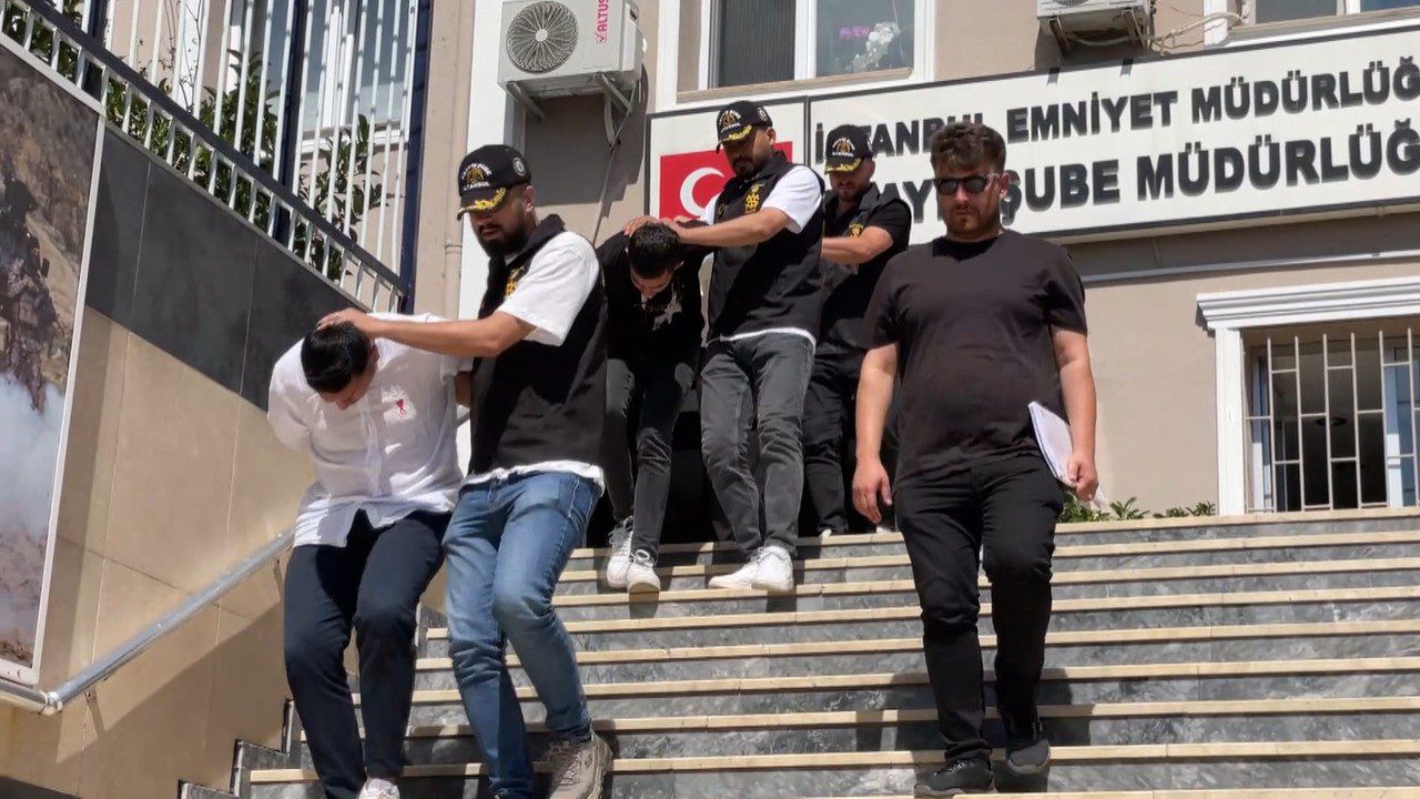 İstanbul’da ‘Polisiz’ Yalanıyla 5 Milyon Liralık Vurgun!