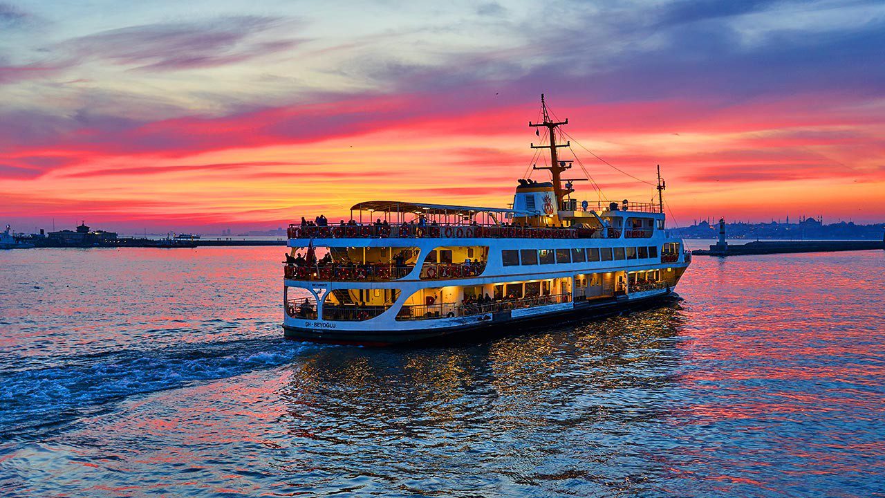 İstanbul’da Yaz Klasiği! Mehtap Turları Başladı