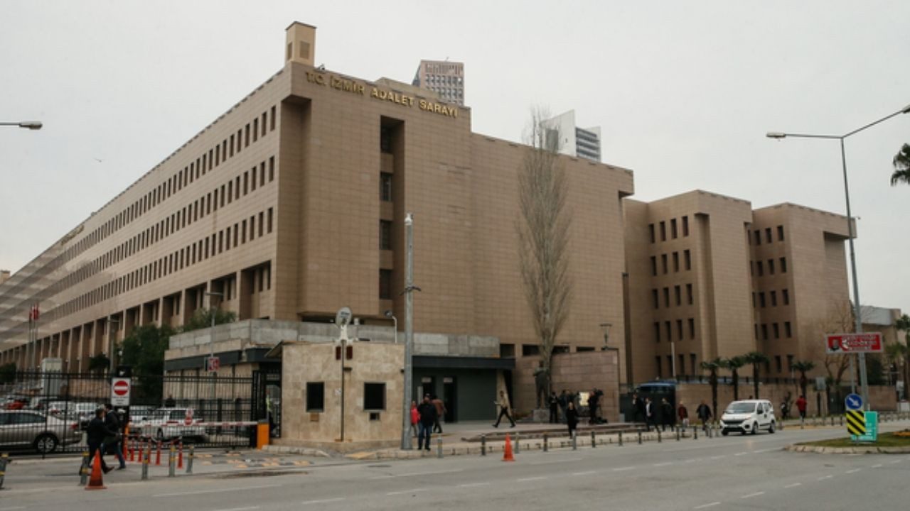 İzmir Büyükşehir Belediyesi’ne ‘Yolsuzluk’ Operasyonu: Gözaltı Sayısı Artıyor
