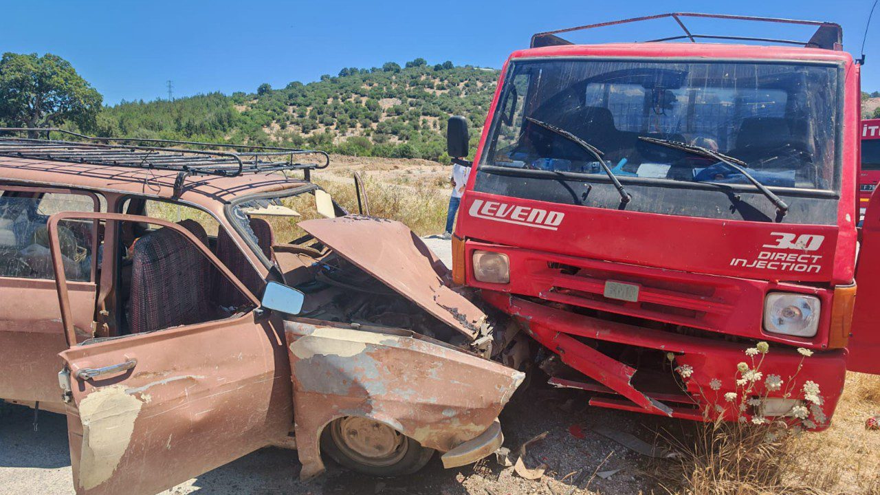 Kafa Kafaya Kaza! 1’i Ağır, 8 Yaralı