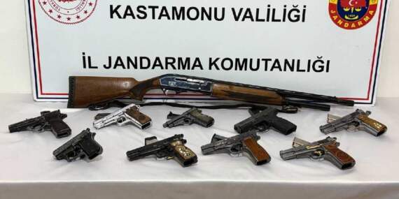 Kastamonu’da 10 Adet Silah Ele Geçirildi, 1 Gözaltı