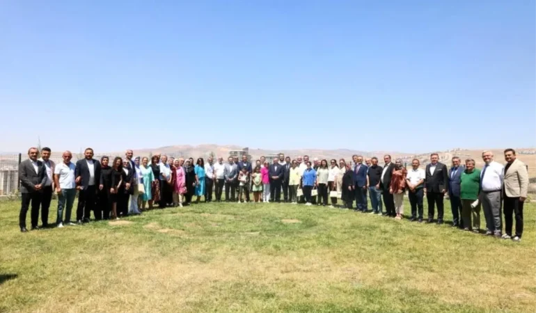 Keçiören Belediye Başkanı Özarslan, Muhtarlarla Bir Araya Geldi