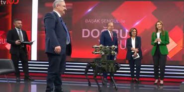 Keşif Yapıyor, Füze Atıyor, Hedefi Vuruyor! İşte Türkiye’nin İlk Silahlı Robot Köpeği