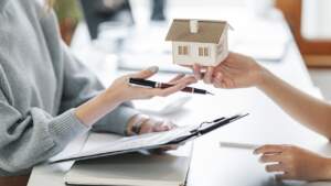 Kimse Bunu Tahmin Etmiyordu… Yılın İlk Yarısında Satılan Gayrimenkul Sayısı Belli Oldu