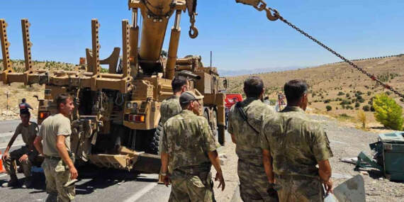 Malatya’da Askeri Araç Devrildi! 2 Asker Yaralı
