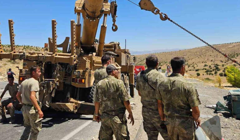 Malatya’da Askeri Araç Devrildi! 2 Asker Yaralı