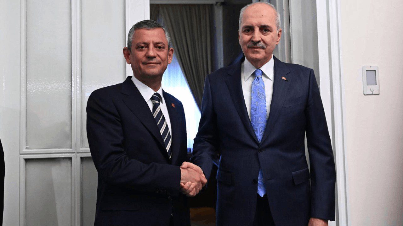 Meclis Başkanı Kurtulmuş’tan CHP Lideri Özel’e Ziyaret