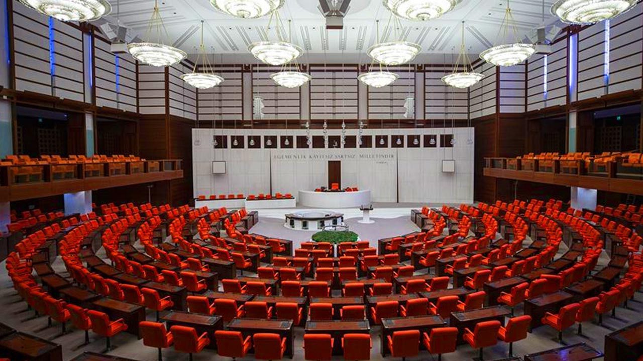 ‘Terörsüz Türkiye’ Süreci İçin Komisyon Kuruluyor… İşte 11 Partiden Katılacak Üyeler