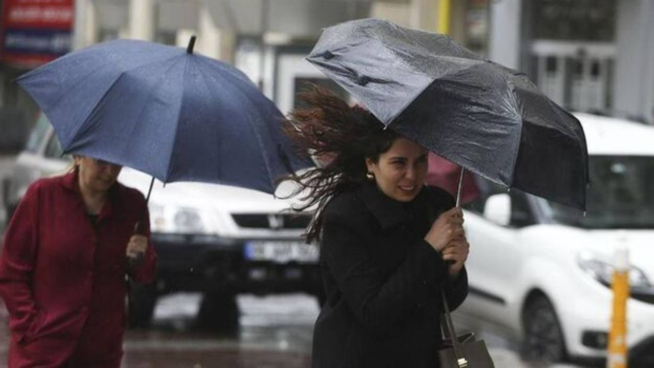 Meteoroloji Turuncu Alarm Verdi! Çok Şiddetli Yağış ve Fırtına Geliyor