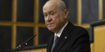 MHP Lideri Devlet Bahçeli’den Dikkat Çeken Öneri! ‘Cumhurbaşkanının Yardımcılarından Biri Kürt, Diğeri Alevi Olsun’