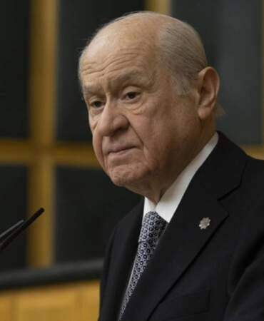 MHP Lideri Devlet Bahçeli’den Dikkat Çeken Öneri! ‘Cumhurbaşkanının Yardımcılarından Biri Kürt, Diğeri Alevi Olsun’