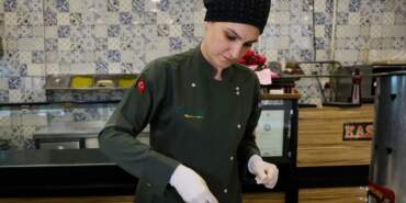 Ne Dubai Çikolatası Ne Maraş Dondurması! Kilosu 1000 Liradan Satılıyor: Kavurucu Sıcakta Kapış Kapış Gidiyor