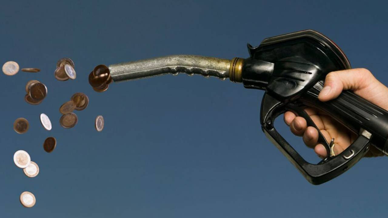 ÖTV Zammı Pompayı Yaktı! İşte İstanbul, Ankara, İzmir’de Güncel Akaryakıt Fiyatları