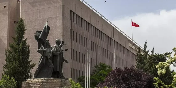 Savcıların şifresiyle UYAP’a girip FETÖ dosyalarını kapatan katibe 1190 yıl hapis talebi