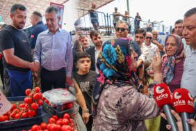 Pazarcının Sözleri Tüm Türkiye’yi Ağlatacak! Özel’e Bu Sözlerle İsyan Etti: ‘Akşam Gelin, Ağlama Sesleri Duyarsınız’