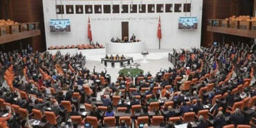 Resmi Gazete’de Yayımlandı: Bazı TBMM Komisyonları Tatilde de Çalışacak
