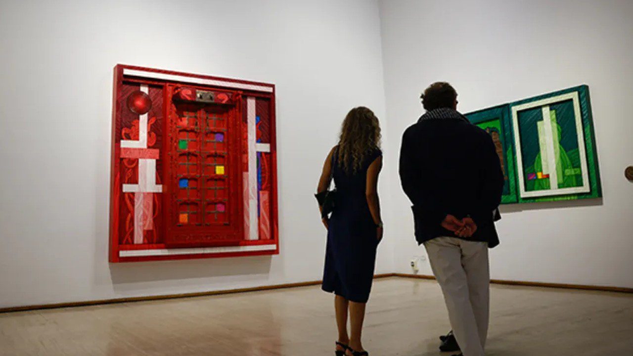 Roma’da Bir İlk! İş ve Sanat Camiası Sanatçı Ahmet Güneştekin’in Sergisine Akın Etti