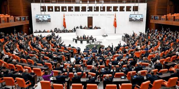 Terör Örgütü PKK Silah Bıraktı, Gözler Meclis’te Kurulması Beklenen Komisyon’da! Tarih Verildi