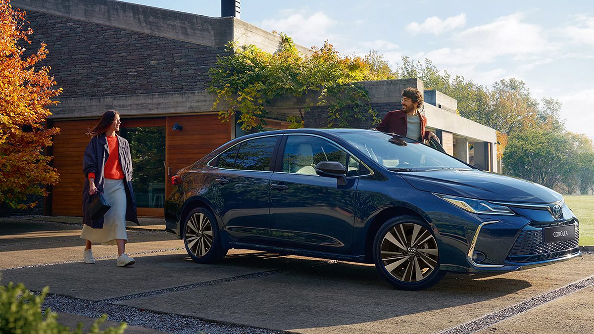 toyota-corolla.jpg