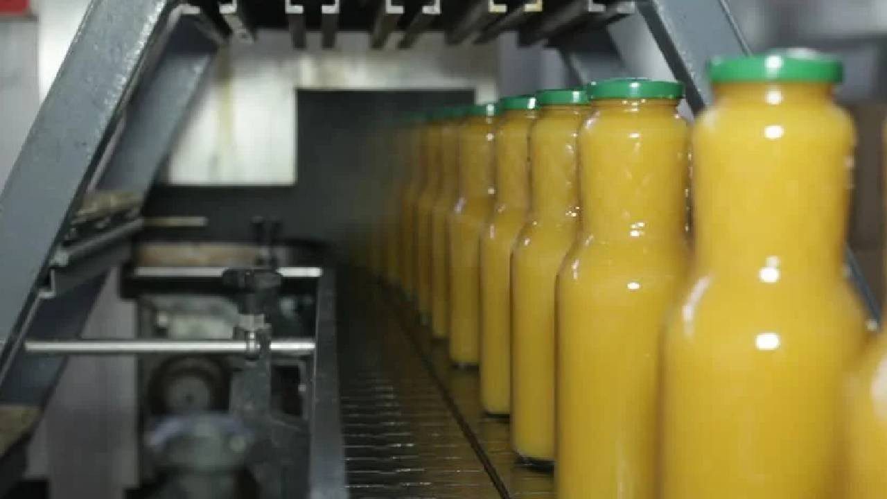 Ünlü Meyve Suyunun İçinden Çıktı: Marketlerden Tek Tek Toplatılıyor