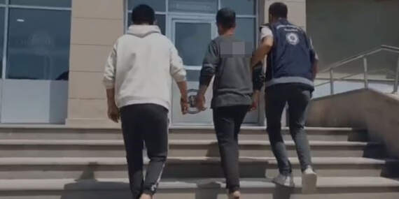 Van’da 3 Göçmen Kaçakçısı Tutuklandı