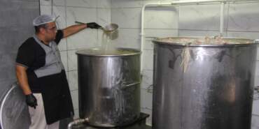 Yapımı 12 Saat Sürüyor, Sabah Akşam Yeniyor: Her Kaşığı Şifa Bombası Diye Biliniyor, Bir Kez Yiyen Bağımlı Oluyor