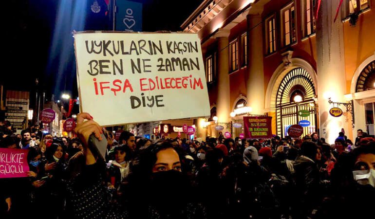 102 Kadın ve LGBTİ+ Gazeteciden İfşalara Destek: ‘Tacize Karşı Dayanışmamız Güçlü!’