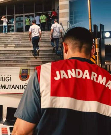 16 İlde Dev Operasyon! Konteyner İlanlarıyla Dolandıranlar Böyle Yakalandı