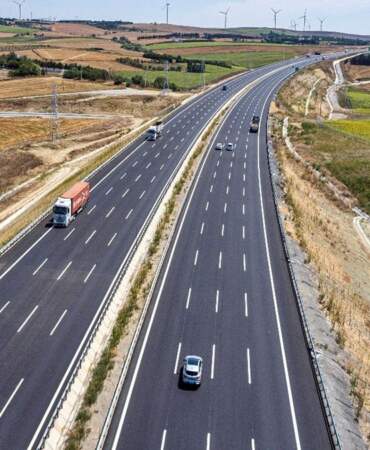 2,5 saatlik yolculuk 18 dakikaya düşüyor! Otoyol çalışmaları son aşamada